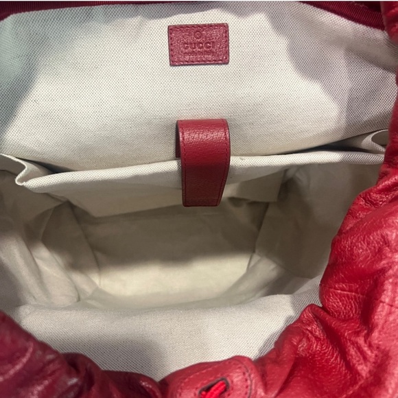 A 262 - π―% authentic Gucci medium backpack bag - Picture 8 of 14